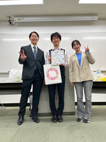 �w�ʎ��^��